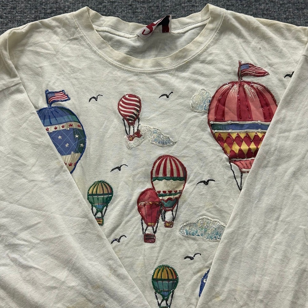 JCSloam T-Shirt Womens Size XL White Hot Air Balloon Vintage Long Sleeve USA